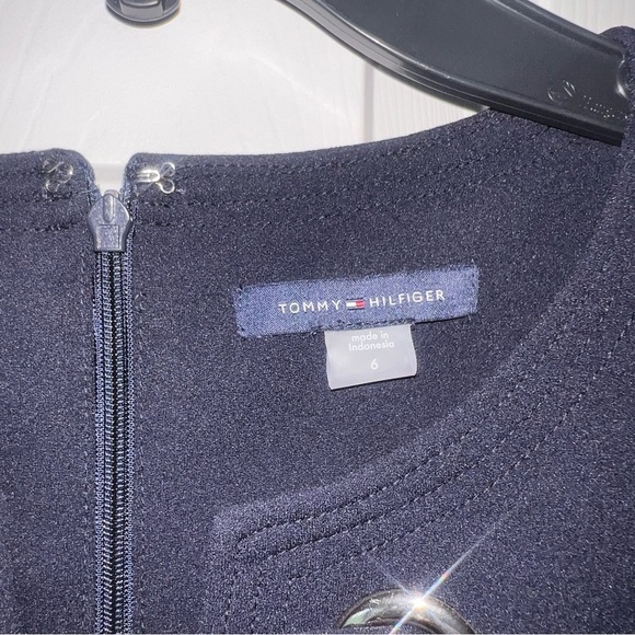 Tommy Hilfiger Navy Blue Professional Short Sleeve Shift Dress, size 6 sailor - Picture 4 of 7